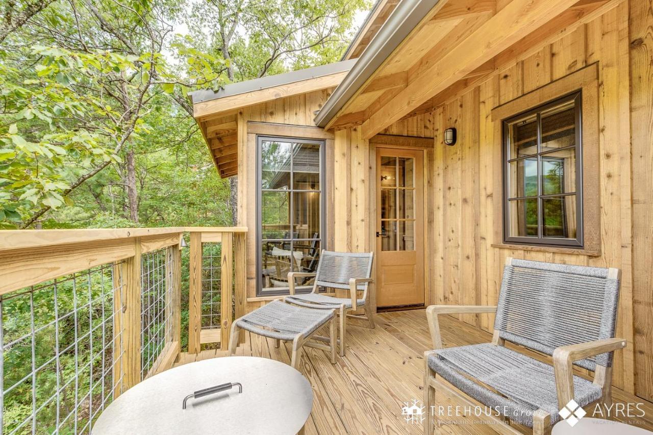The Blackjack Oak In Treehouse Grove At Norton Creek Gatlinburg Exteriér fotografie